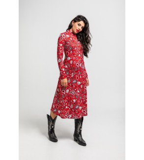 Vestido midi rojo de estampado paisley Alma Libre.