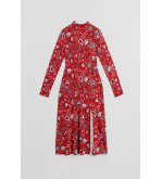 Diseño fluido, elegante y boho chic ideal para cualquier ocasión. Descúbrelo en nuestra tienda online.