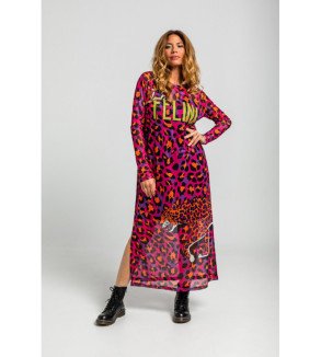 Vestido largo de tul fucsia con estampado animal print y texto I'm Felina