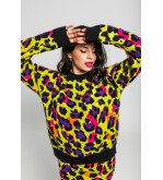 Suéter de punto verde con estampado animal print fucsia, naranja y negro I’m Felina