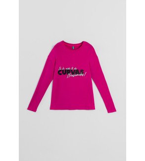Camiseta oversize fucsia con texto “Si la vida te da curvas, ¡presúmelas!” – Guapa