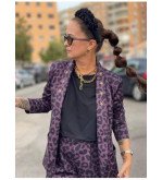 Blazer con print de leopardo color berenjena y detalles dorados Rock Star – NOC The Brand