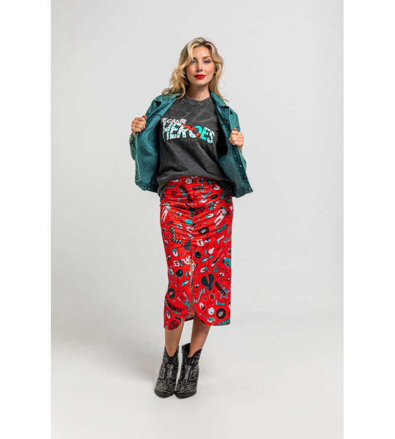 Falda midi roja con drapeado central y estampado Bowie – Lolina We Can Be Heroes