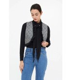 Chaleco tweed gris con estampado de corazones negros – Compañía Fantástica